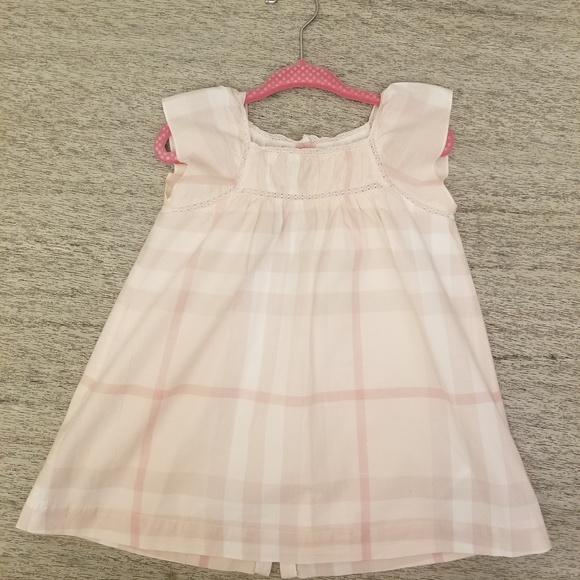 Burberry Baby Girls Dress In Light Pink